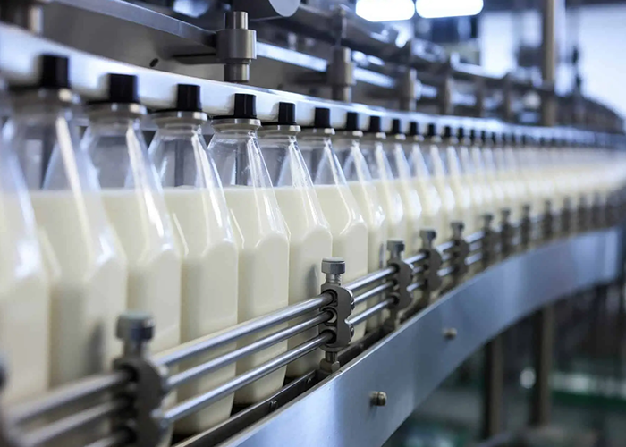 EOT Cranes for Dairy Industries